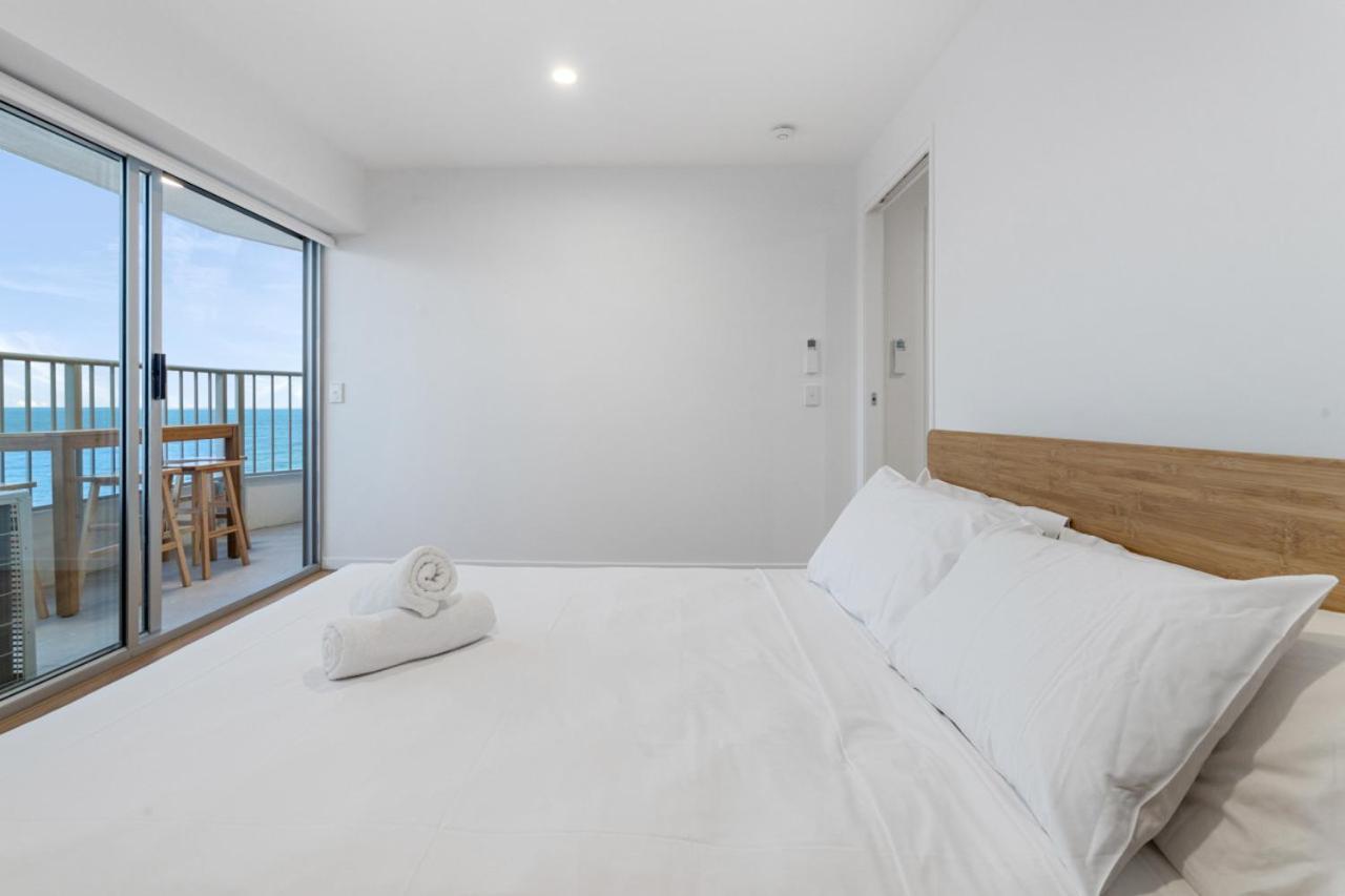 Apartment The Coastal - Fully Renovated Front 3br Gold Coast